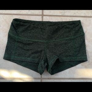 Fleo Hunter Green Low Rose Contour